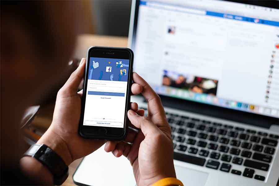 Facebook Platformunda Sosyal Medya Yönetimi